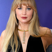 Jennifer Lawrence 