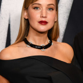 Jennifer Lawrence 