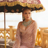 Jennifer Lopez 
