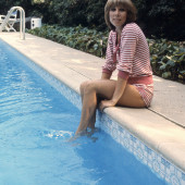 Jo Ann Harris 