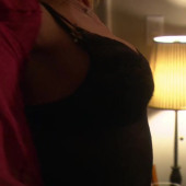 Julie Benz 