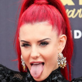 Justina Valentine