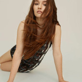 Kaitlyn Dever 