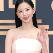 Kang Han-na 