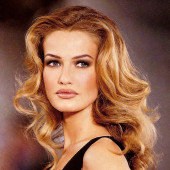 Karen Mulder