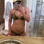Katharine McPhee 
