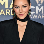 Katharine McPhee 