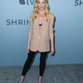 Katherine McNamara 