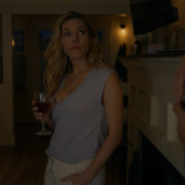 Katheryn Winnick 