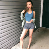 Kathy Zhu feet