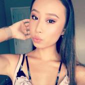 Kathy Zhu selfie