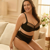 Kelly Brook 
