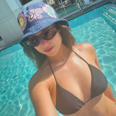 Kira Kosarin 