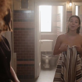 Kira Kosarin 