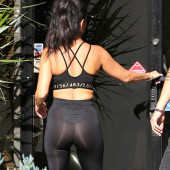 Kourtney Kardashian pantyhose