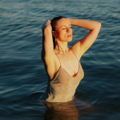 Lara Dandelion Seibert 