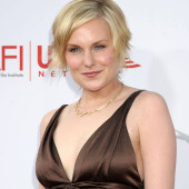 Laura Allen