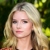 Lottie Moss