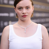 Luna Wedler