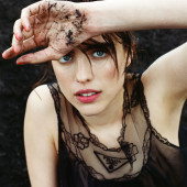 Margaret Qualley 