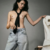 Margaret Qualley 