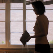 Mary Elizabeth Winstead nude scene