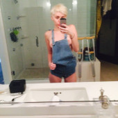 Miley Cyrus nudes