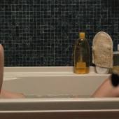 Mischa Barton 