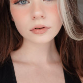 Nadinebreaty 