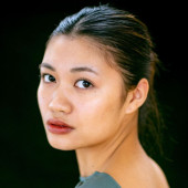 Nhung Hong
