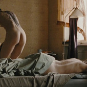 Nude noomi rapace