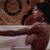 Pam Grier 
