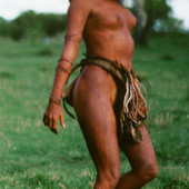 Pamela Bellwood 