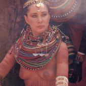 Pamela Bellwood 