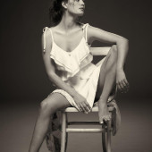 Phoebe Tonkin 