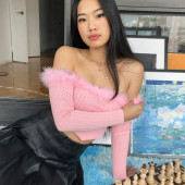 Qiyu Zhou 