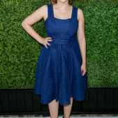 Rachel Bloom feet