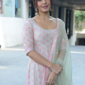 Rashi Khanna 