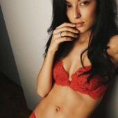 Rebecca Mir