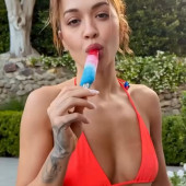 Rita Ora 