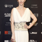 Sandra Hueller 