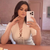 Selena Gomez 