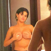 Selena gomez nackt wird gefickt