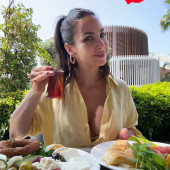 Sila Sahin 