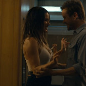 Sophia Bush 