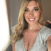 Taylor Mathis cleavage