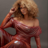 Tyra Banks 