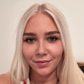 Valerie Star