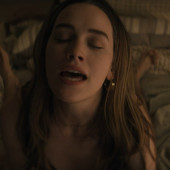 Victoria Pedretti 