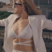 Victoria Swarovski 